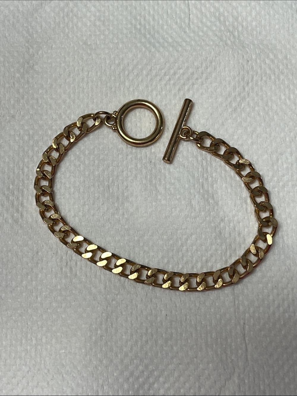 Gold Toned Chain Toggle Bracelet - Women Jewelry 7”